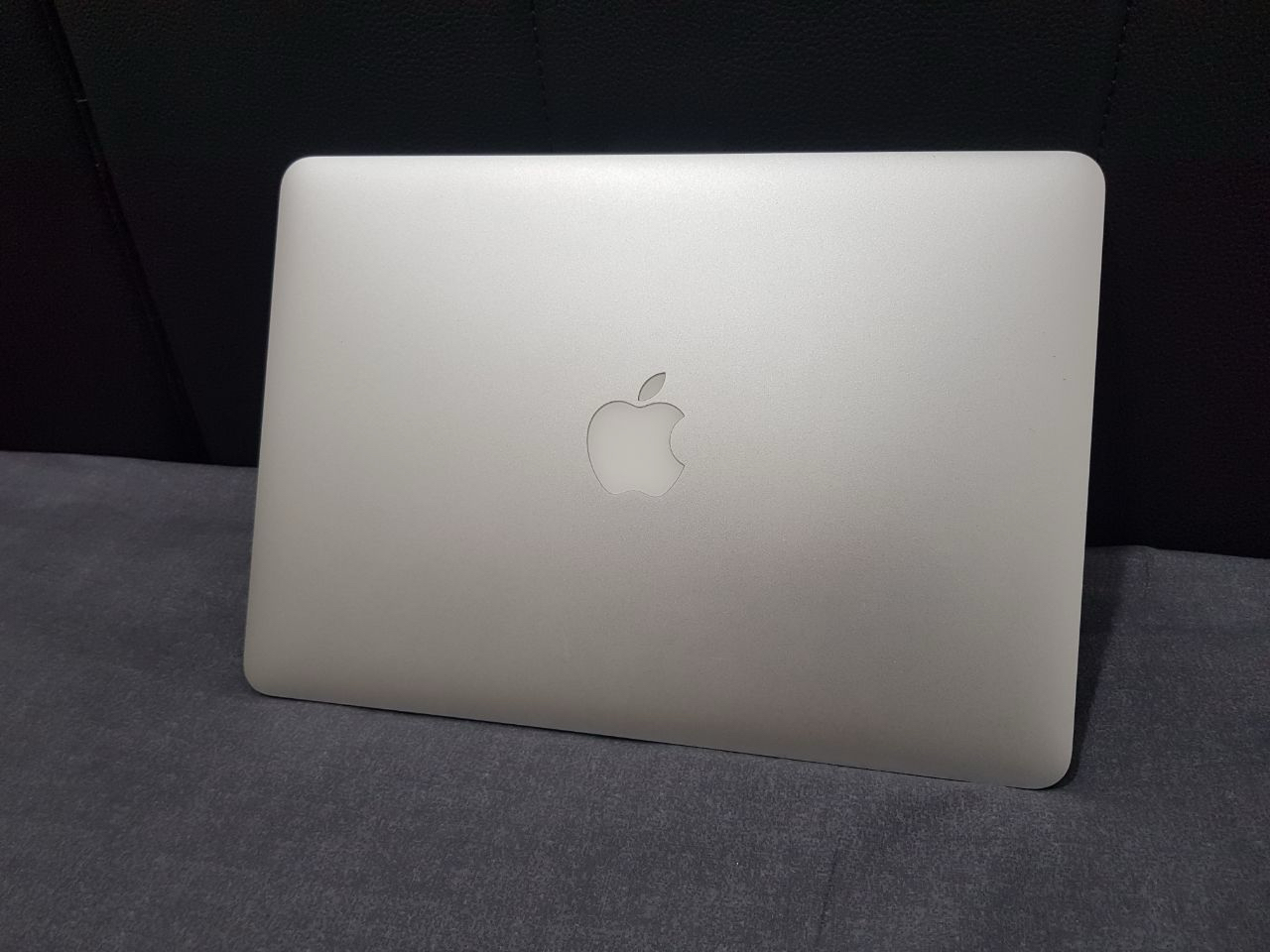 لپتاپ دسته دوم از برند Apple مدل MacBook...